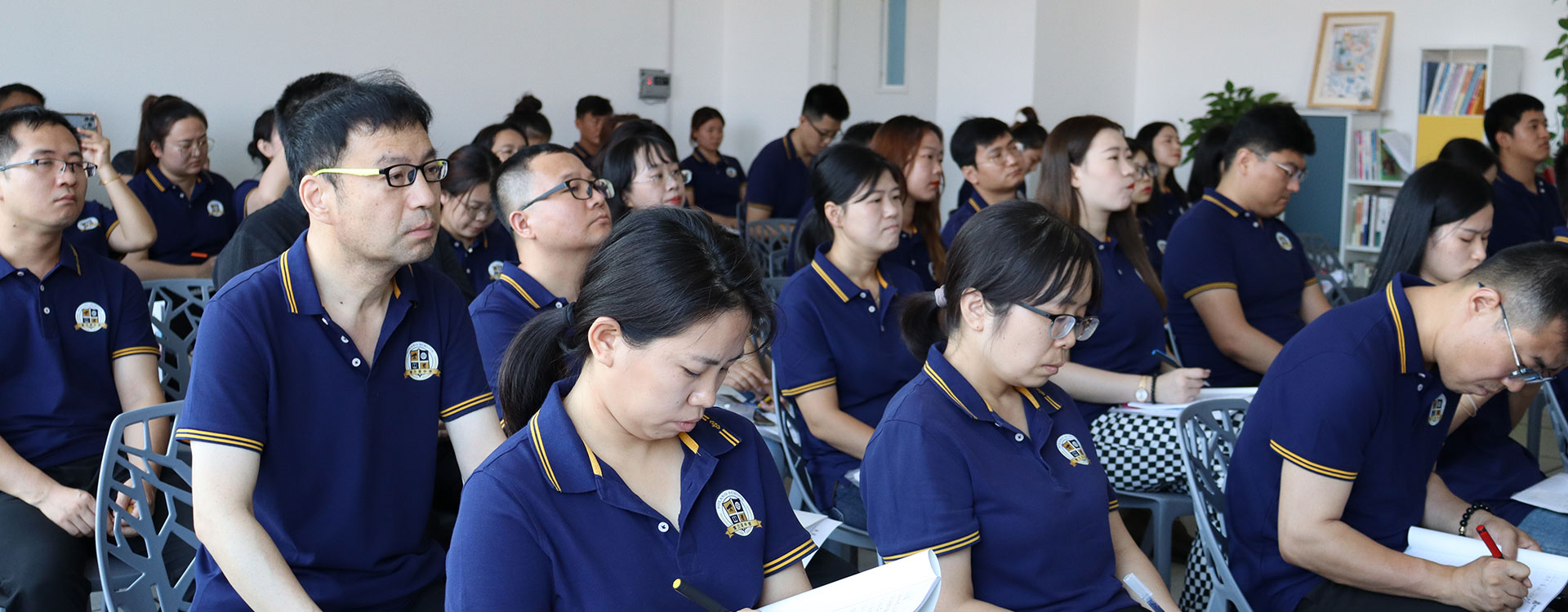 黑人的大黑吊和亚洲女性